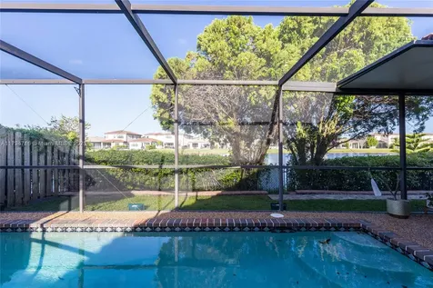 540 SW 113th Terrace Pembroke Pines FL 33025