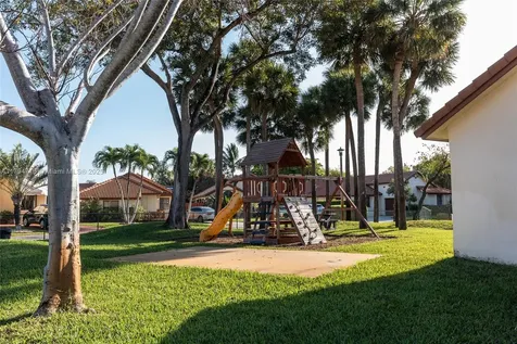 540 SW 113th Terrace Pembroke Pines FL 33025