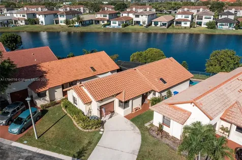 540 SW 113th Terrace Pembroke Pines FL 33025