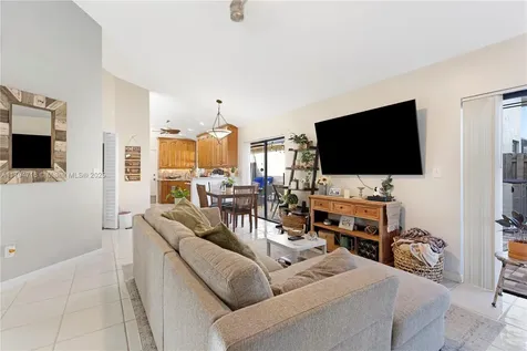540 SW 113th Terrace Pembroke Pines FL 33025