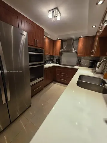 9225 Collins Avenue Surfside FL 33154