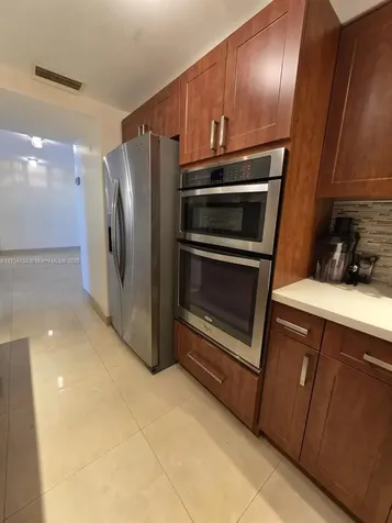 9225 Collins Avenue Surfside FL 33154