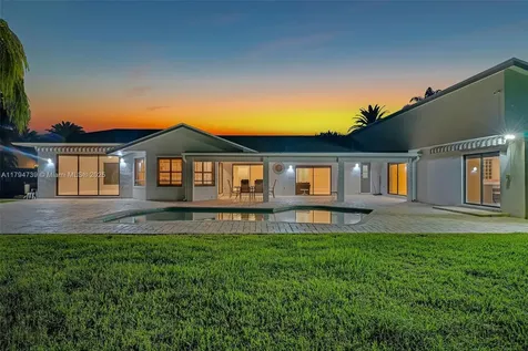13625 SW 104th Court Miami FL 33176