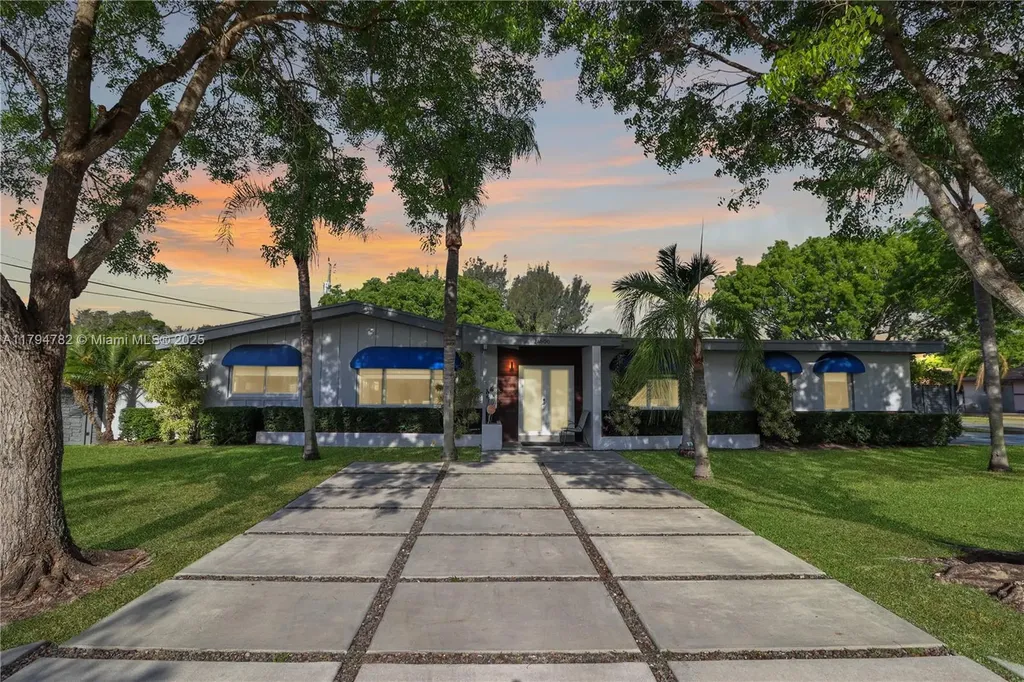 14600 SW 87th Court Palmetto Bay FL 33176