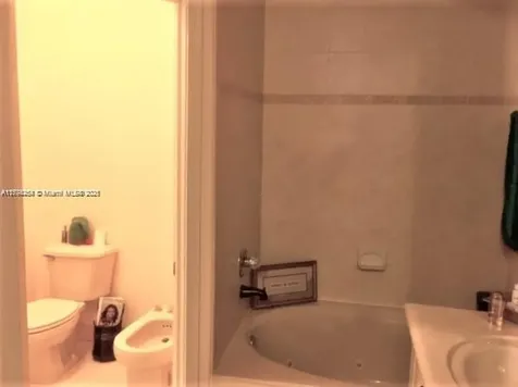 4854 NW 110th Place Doral FL 33178