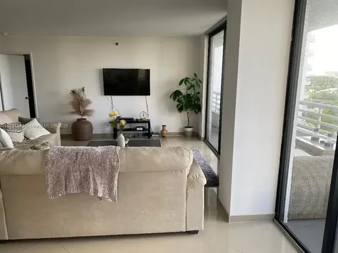 3300 NE 192nd Street Aventura FL 33180