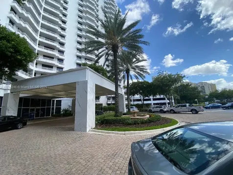 3300 NE 192nd Street Aventura FL 33180