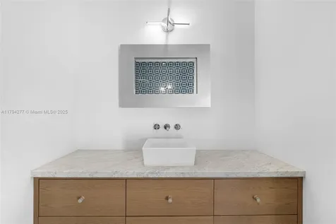 712 NE 72nd Street Miami FL 33138