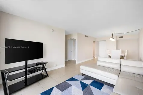 100 Bayview Drive Sunny Isles Beach FL 33160