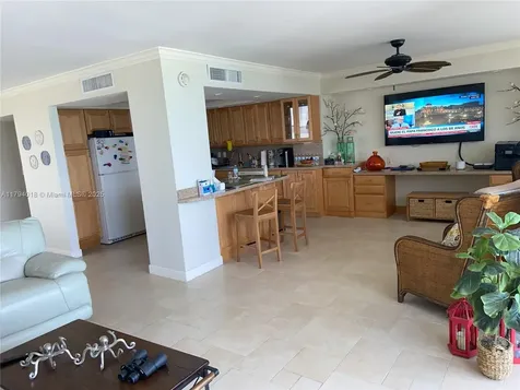3180 S Ocean Drive Hallandale Beach FL 33009