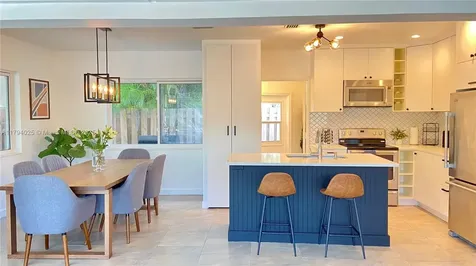 737 NE 16th Street Fort Lauderdale FL 33304