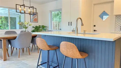 737 NE 16th Street Fort Lauderdale FL 33304