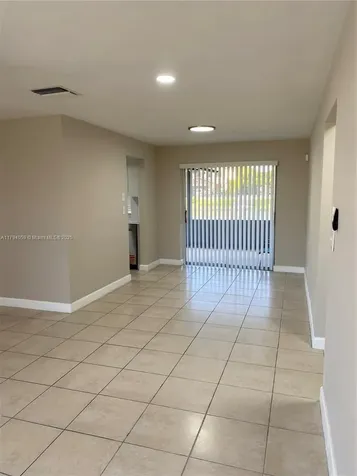 5009 NW 51st Court Tamarac FL 33319