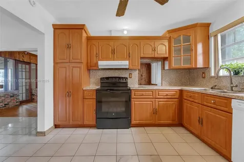 700 NW 76th Avenue Pembroke Pines FL 33024