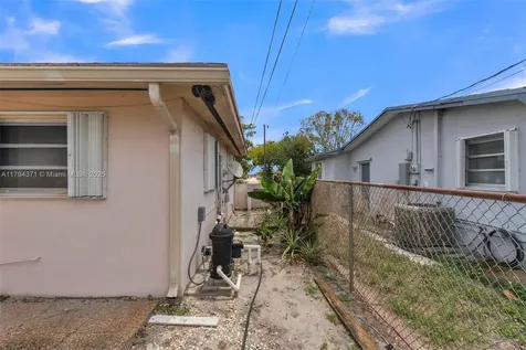 700 NW 76th Avenue Pembroke Pines FL 33024