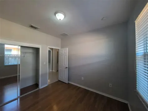 16426 SW 81st Terrace Miami FL 33193