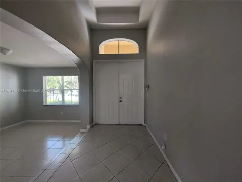 16426 SW 81st Terrace Miami FL 33193