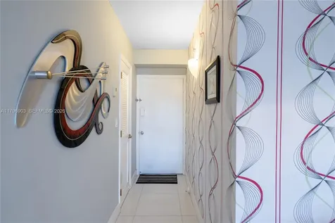 16900 NE 14th Avenue North Miami Beach FL 33162
