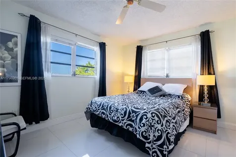 16900 NE 14th Avenue North Miami Beach FL 33162