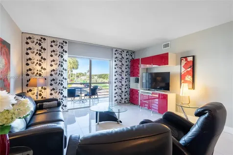 16900 NE 14th Avenue North Miami Beach FL 33162