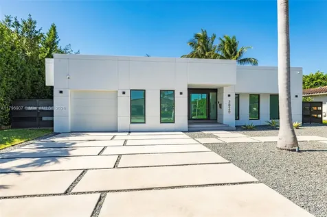 2020 NE 121st Road North Miami FL 33181