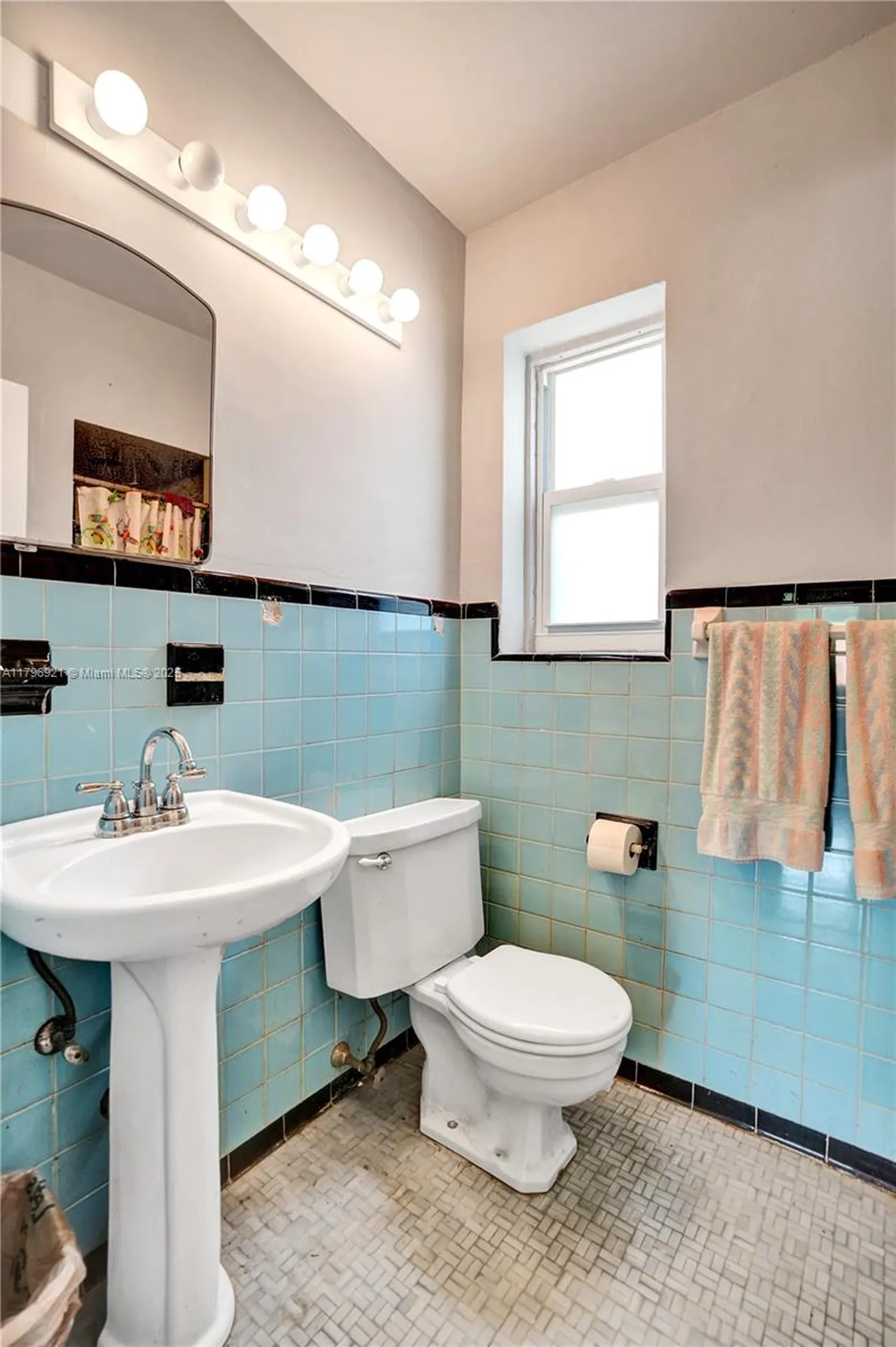 326 S 14th Avenue Hollywood FL 33020