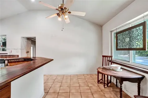 326 S 14th Avenue Hollywood FL 33020