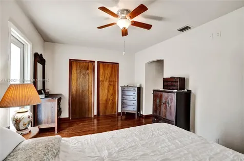 326 S 14th Avenue Hollywood FL 33020
