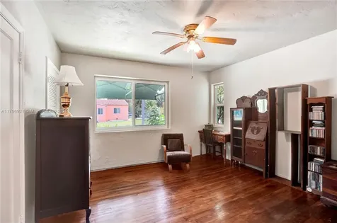 326 S 14th Avenue Hollywood FL 33020
