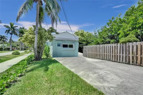 326 S 14th Avenue Hollywood FL 33020