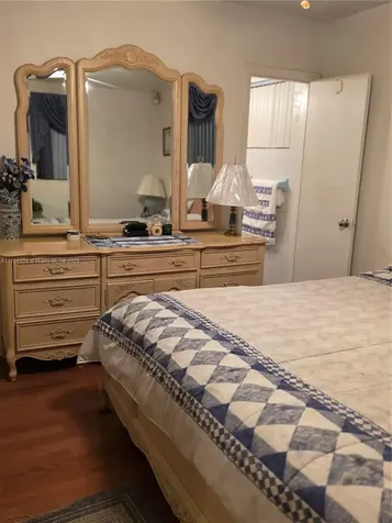 11615 Lincoln Boulevard Miami FL 33176
