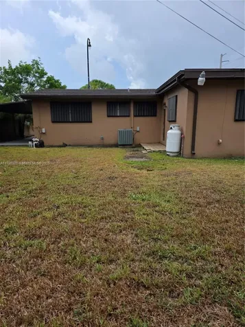 11615 Lincoln Boulevard Miami FL 33176