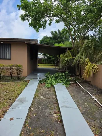 11615 Lincoln Boulevard Miami FL 33176