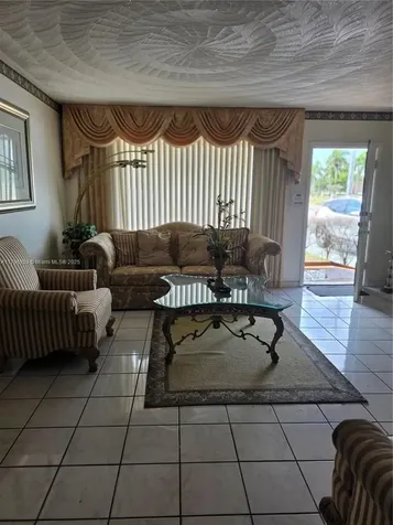 11615 Lincoln Boulevard Miami FL 33176