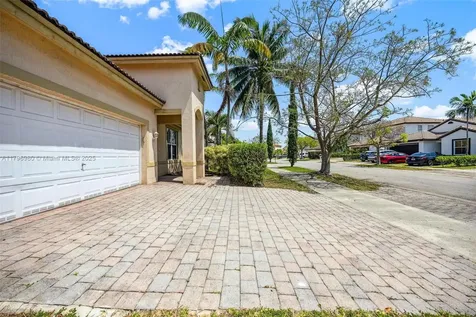 23712 SW 106th Place Homestead FL 33032