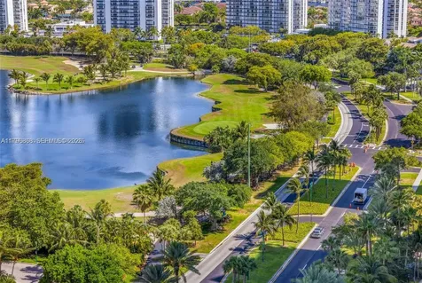 20165 NE 39 Place Aventura FL 33180