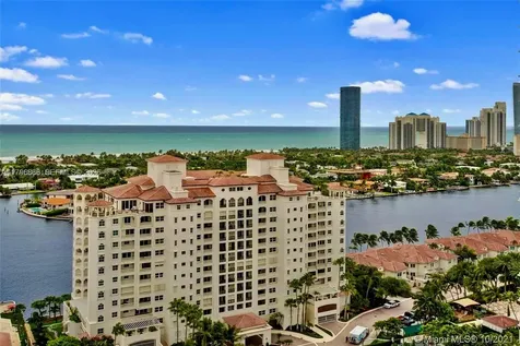 20165 NE 39 Place Aventura FL 33180
