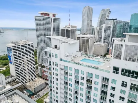 133 NE 2nd Avenue Miami FL 33132