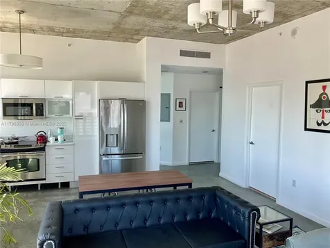 133 NE 2nd Avenue Miami FL 33132