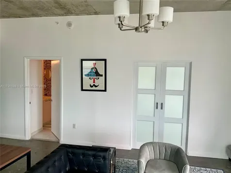 133 NE 2nd Avenue Miami FL 33132