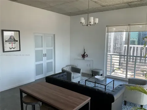 133 NE 2nd Avenue Miami FL 33132