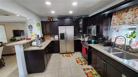 6881 Sheridan Street Hollywood FL 33024