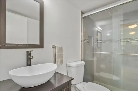 22053 Palms Way Boca Raton FL 33433