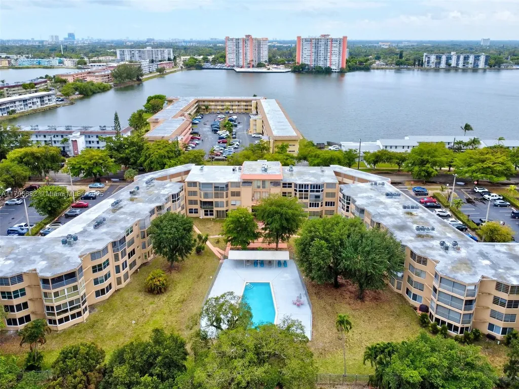 1301 NE 191st Street Miami FL 33179