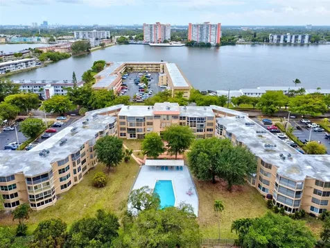 1301 NE 191st Street Miami FL 33179