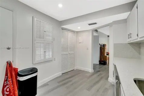 1301 NE 191st Street Miami FL 33179