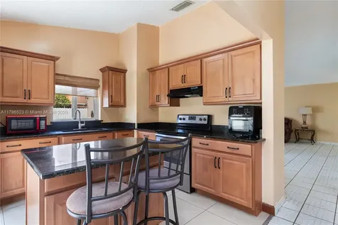 11475 SW 181st Street Miami FL 33157