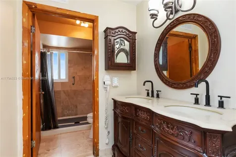 11475 SW 181st Street Miami FL 33157