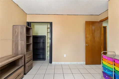 11475 SW 181st Street Miami FL 33157