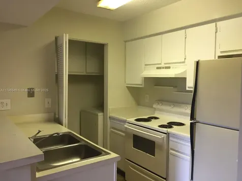 1225 SW 46th Avenue Pompano Beach FL 33069